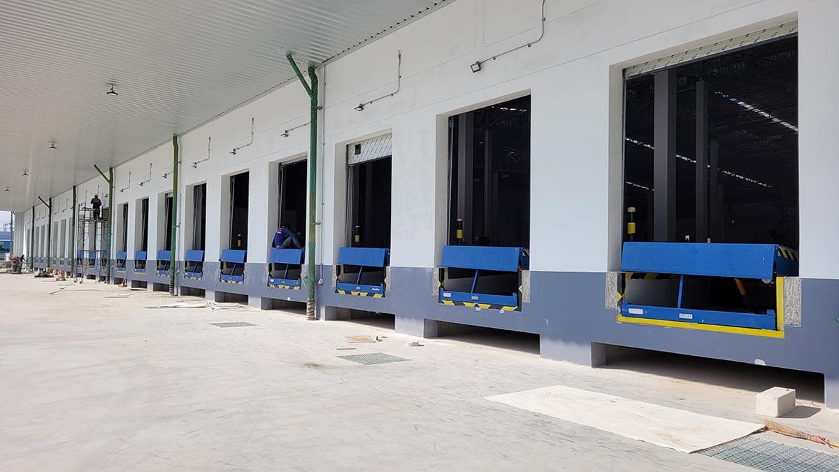 Industrial Sectional Doors & Loading Dock Systems